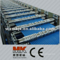 Colored steel roof arc panel roll forming machine